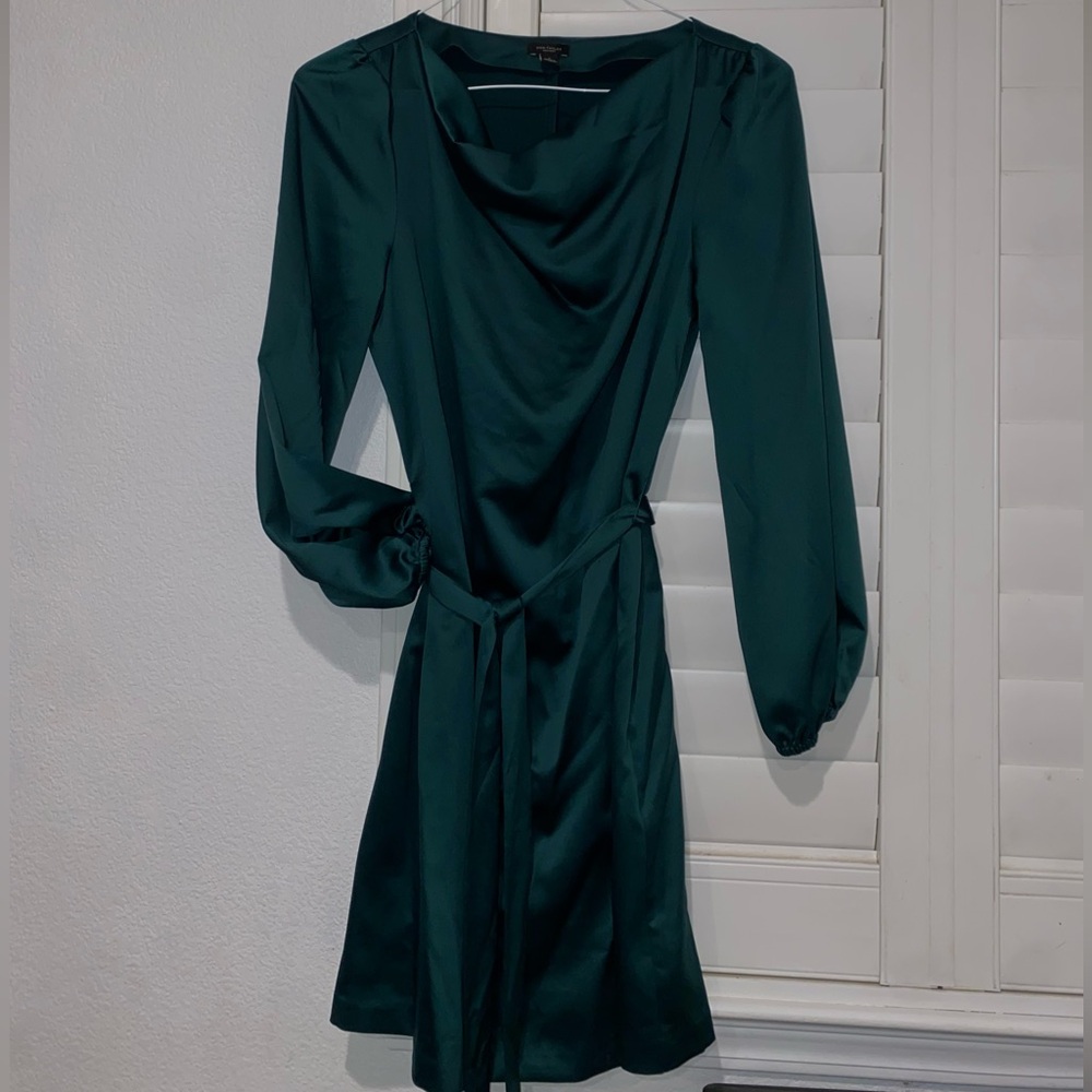 Ann Taylor Green Long Sleeve Dress